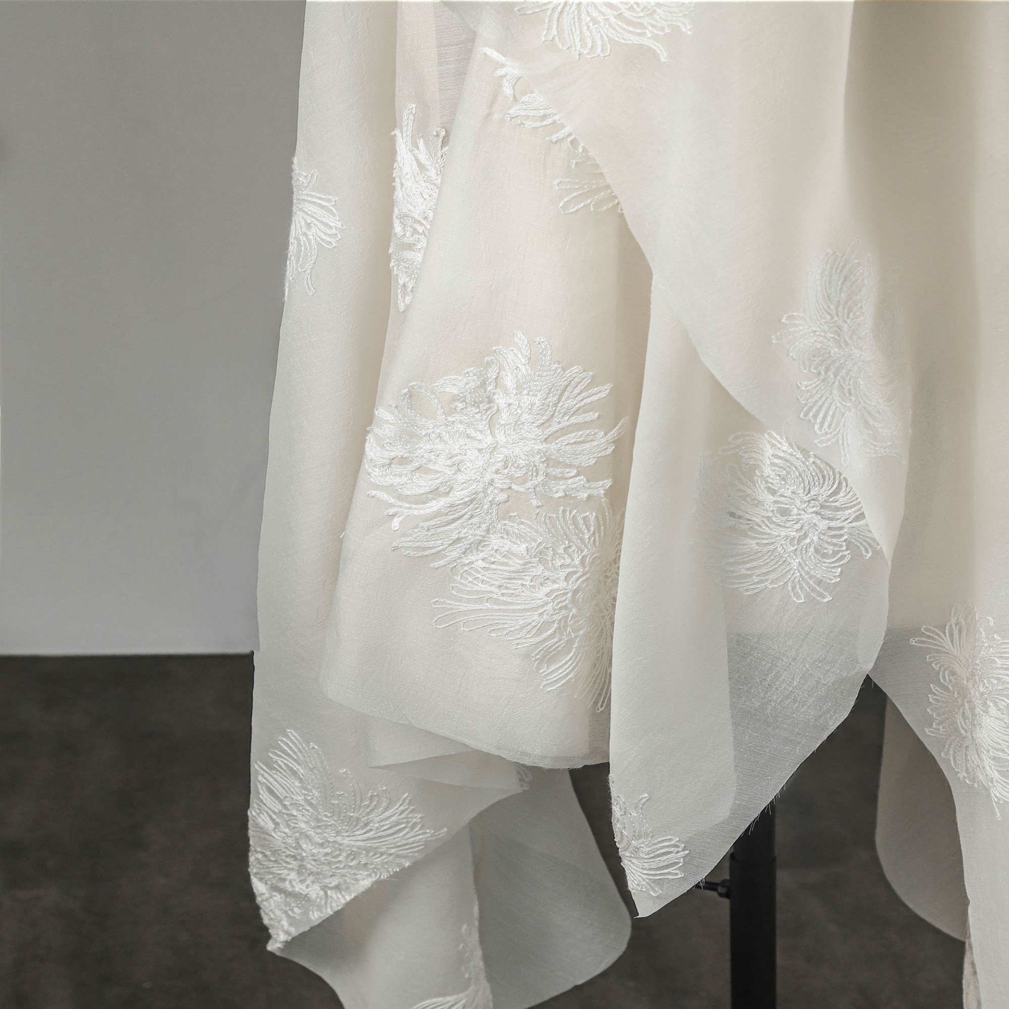 1Meter Chrysanthemum Embroider - Home Textiles Importers In Usa incelemesi ve fiyatı
