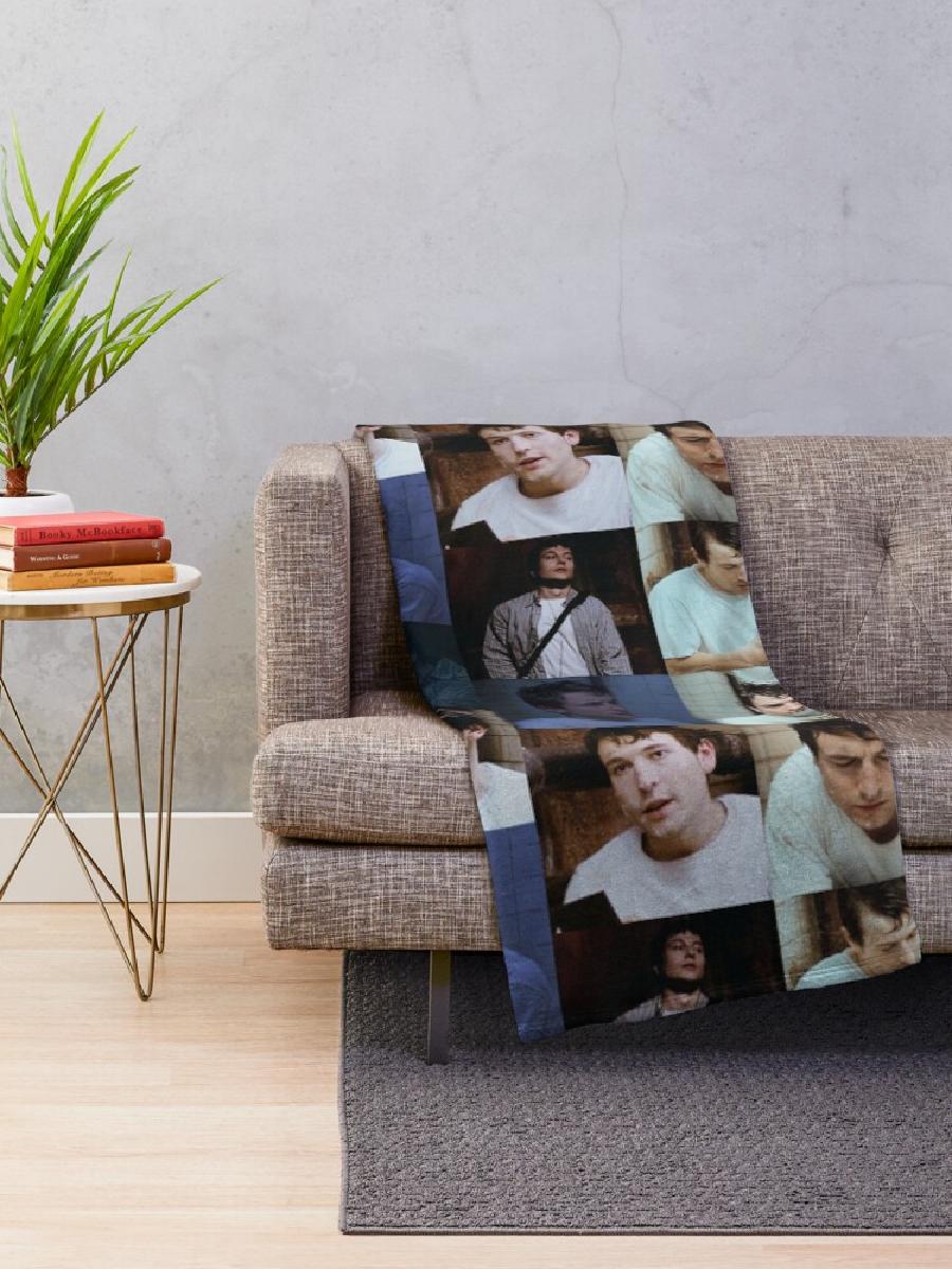 Adam Stanheight Leigh Whannell - Home Textiles Designer incelemesi ve fiyatı